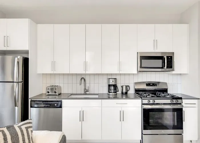 Loop 1br W Gym Roofdeck Nr Financial District Chi-201 * Чикаго